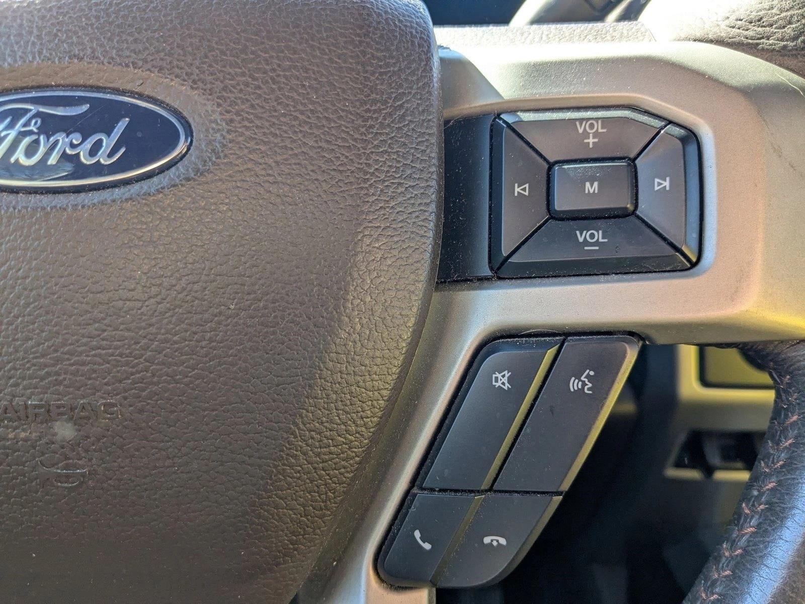 2019 Ford Super Duty F-350 DRW King Ranch 4WD Crew Cab 8' Box