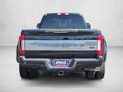 2019 Ford Super Duty F-450 DRW Platinum 4WD Crew Cab 8' Box