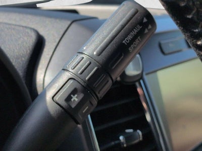 2015 Ford F-150 2WD SuperCrew 5-1/2 Ft Box XLT