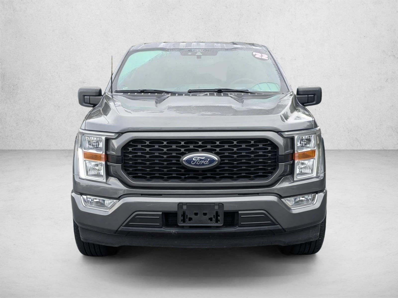 2022 Ford F-150 XL 2WD SuperCrew 5.5' Box