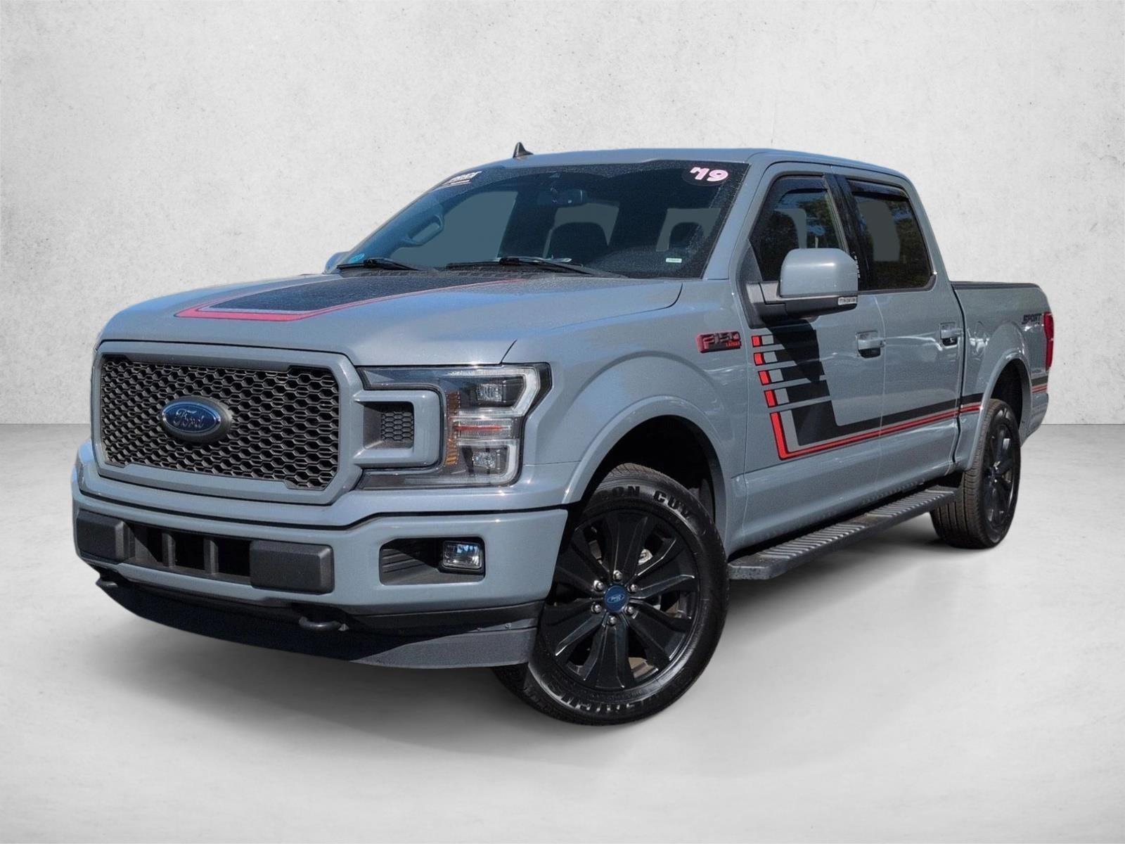 2019 Ford F-150 LARIAT 4WD SuperCrew 5.5' Box