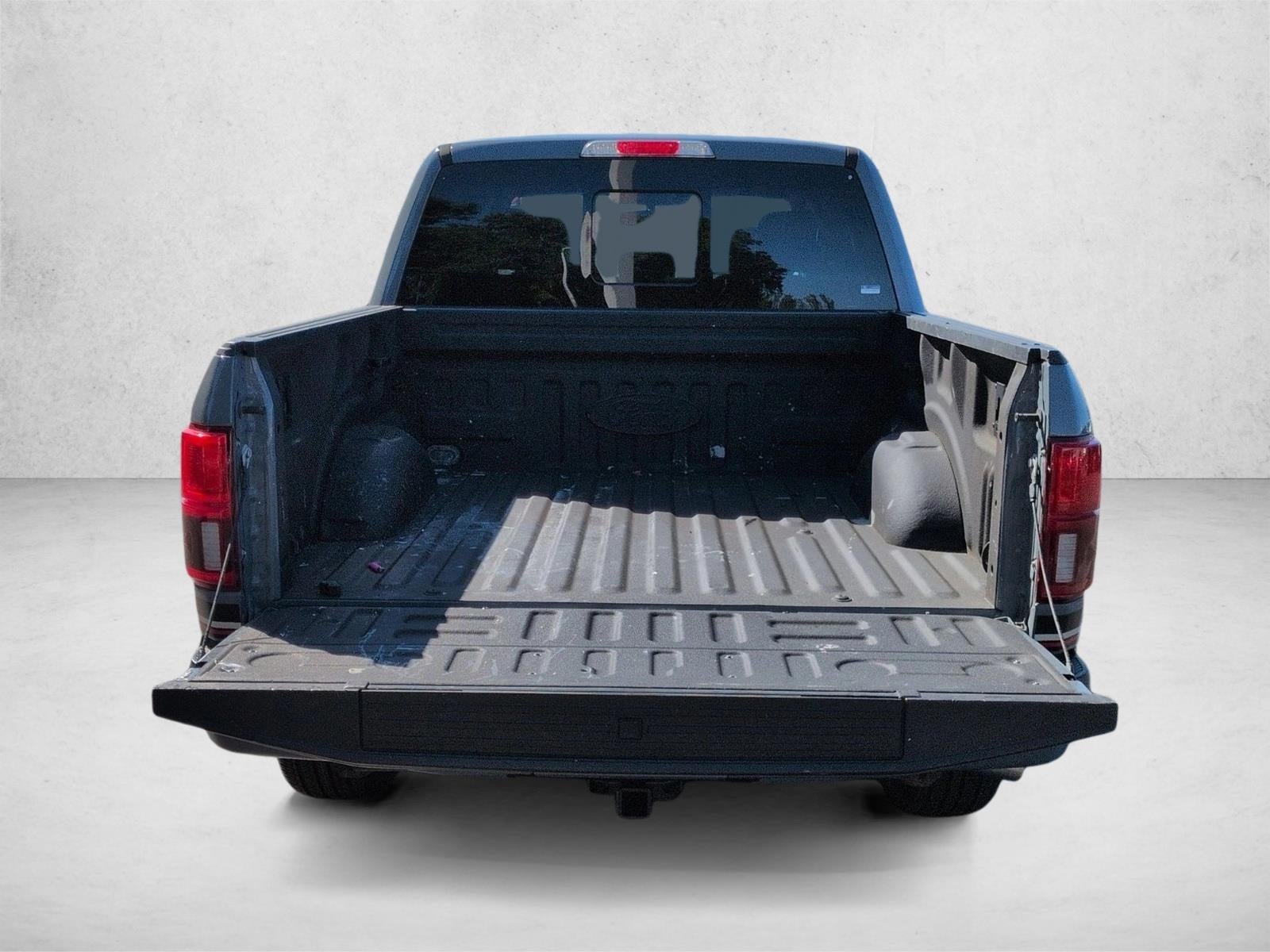 2019 Ford F-150 LARIAT 4WD SuperCrew 5.5' Box