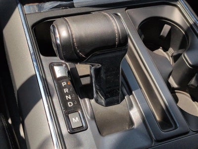 2022 Ford F-150 LARIAT 4WD SuperCrew 5.5' Box