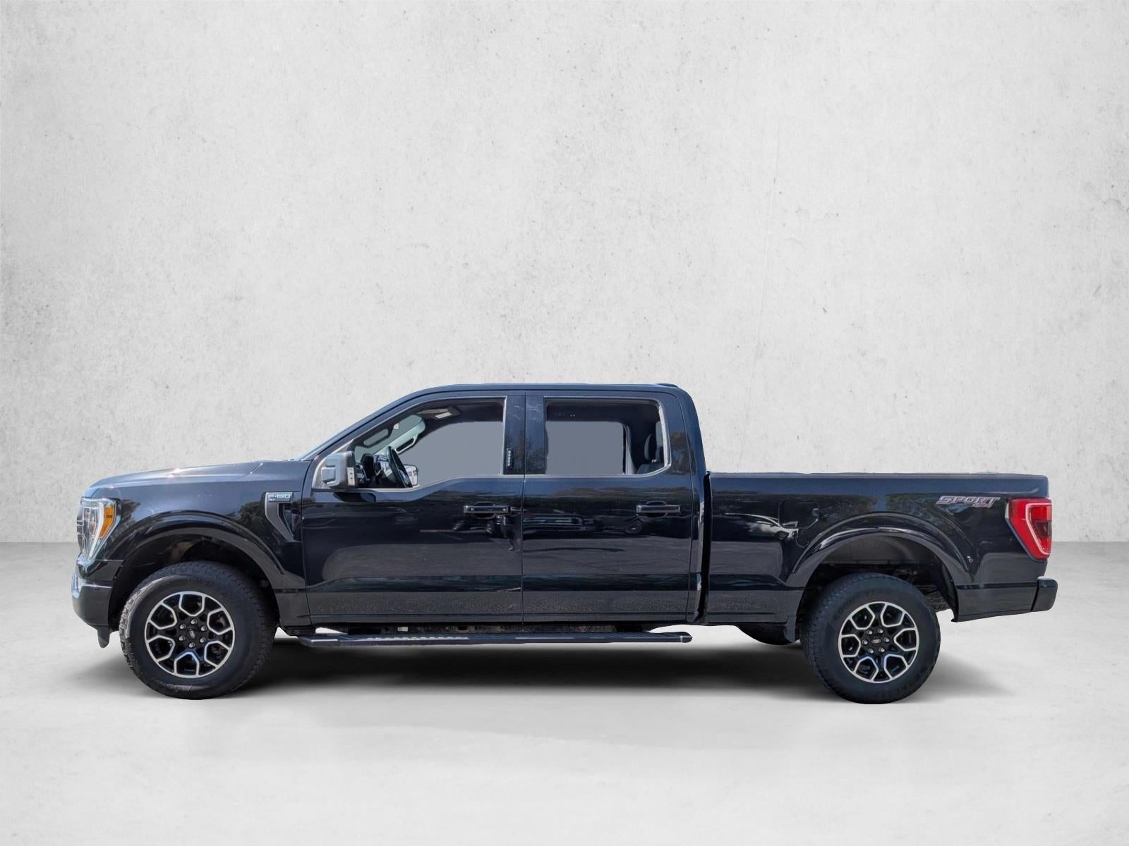 2022 Ford F-150 XLT 4WD SuperCrew 5.5' Box