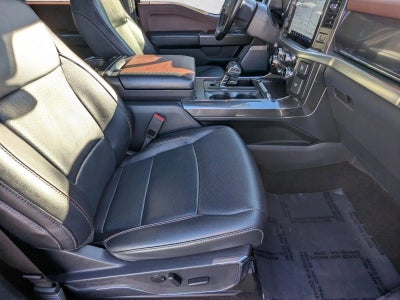 2022 Ford F-150 LARIAT 4WD SuperCrew 5.5' Box