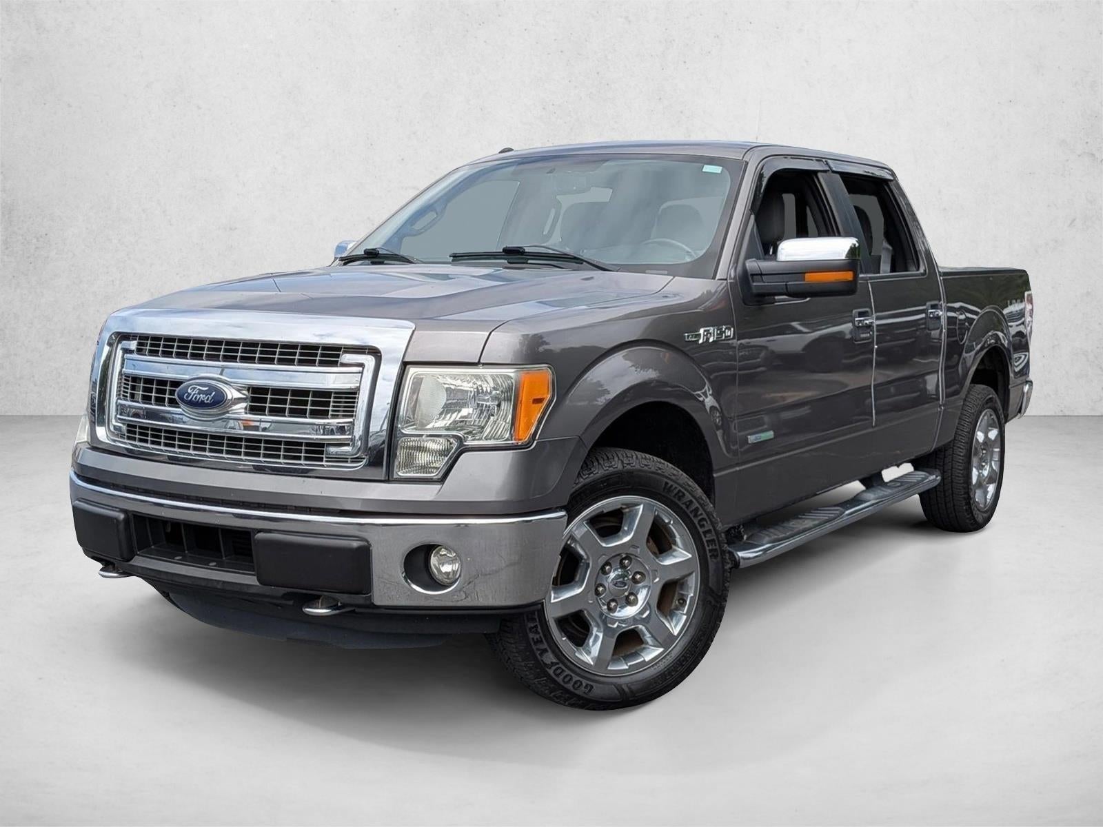 2014 Ford F-150 4WD SuperCrew 5-1/2 Ft Box XLT