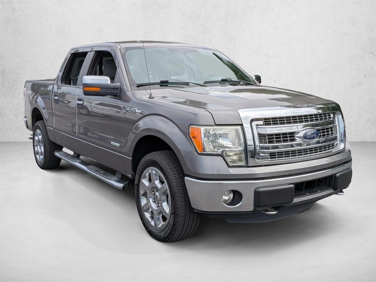 2014 Ford F-150 4WD SuperCrew 5-1/2 Ft Box XLT