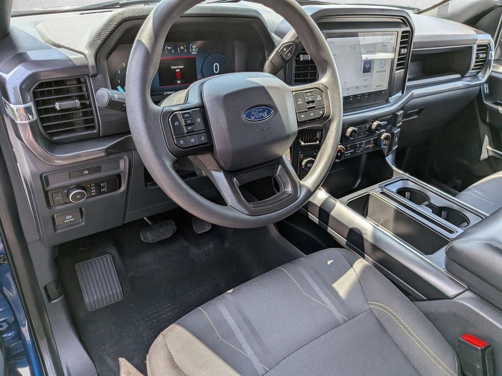 2025 Ford F-150 STX 4WD SuperCrew 5.5' Box