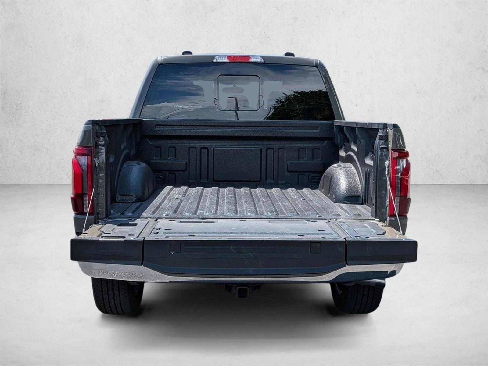 2025 Ford F-150 LARIAT 4WD SuperCrew 5.5' Box