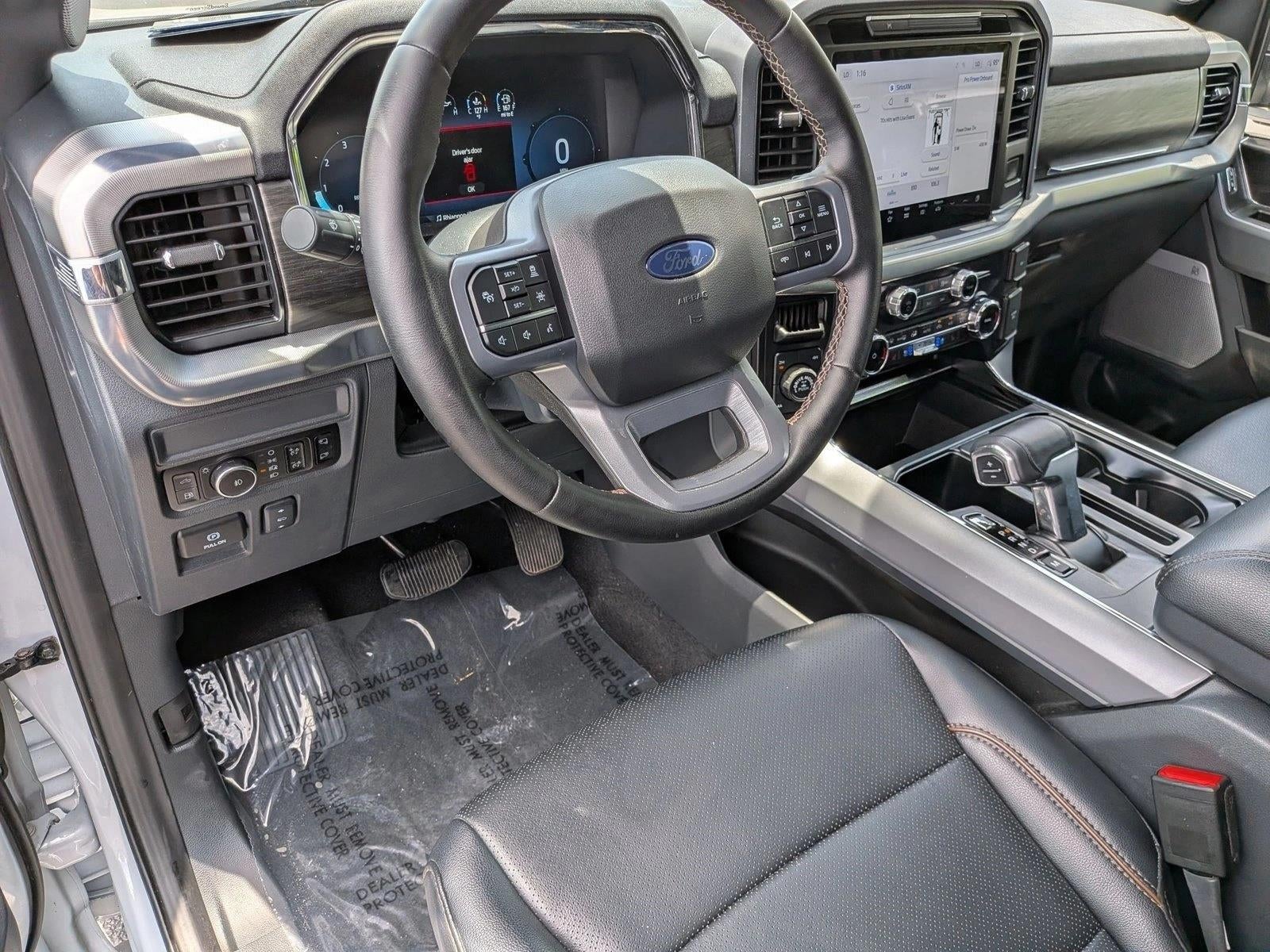 2025 Ford F-150 LARIAT 4WD SuperCrew 5.5' Box