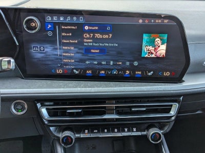 2024 Chevrolet Traverse LS w/1LS