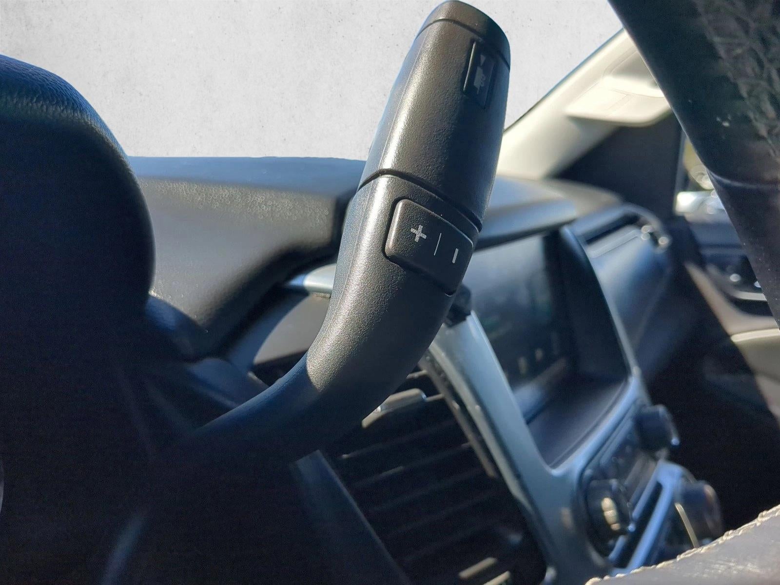 2015 Chevrolet Suburban 2WD LT