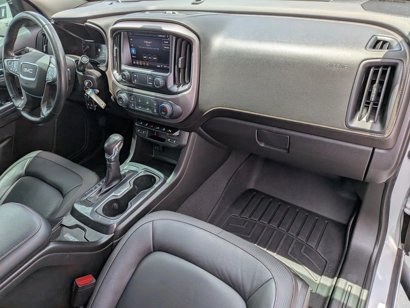 2022 GMC Canyon Crew Cab Short Box 4-Wheel Drive AT4 w/Leather