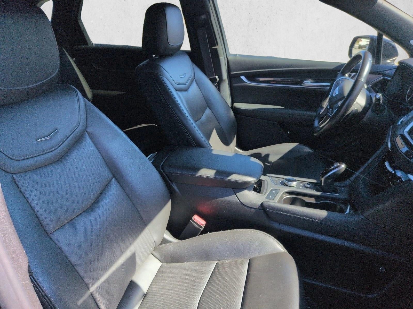 2024 Cadillac XT5 AWD 4dr Premium Luxury