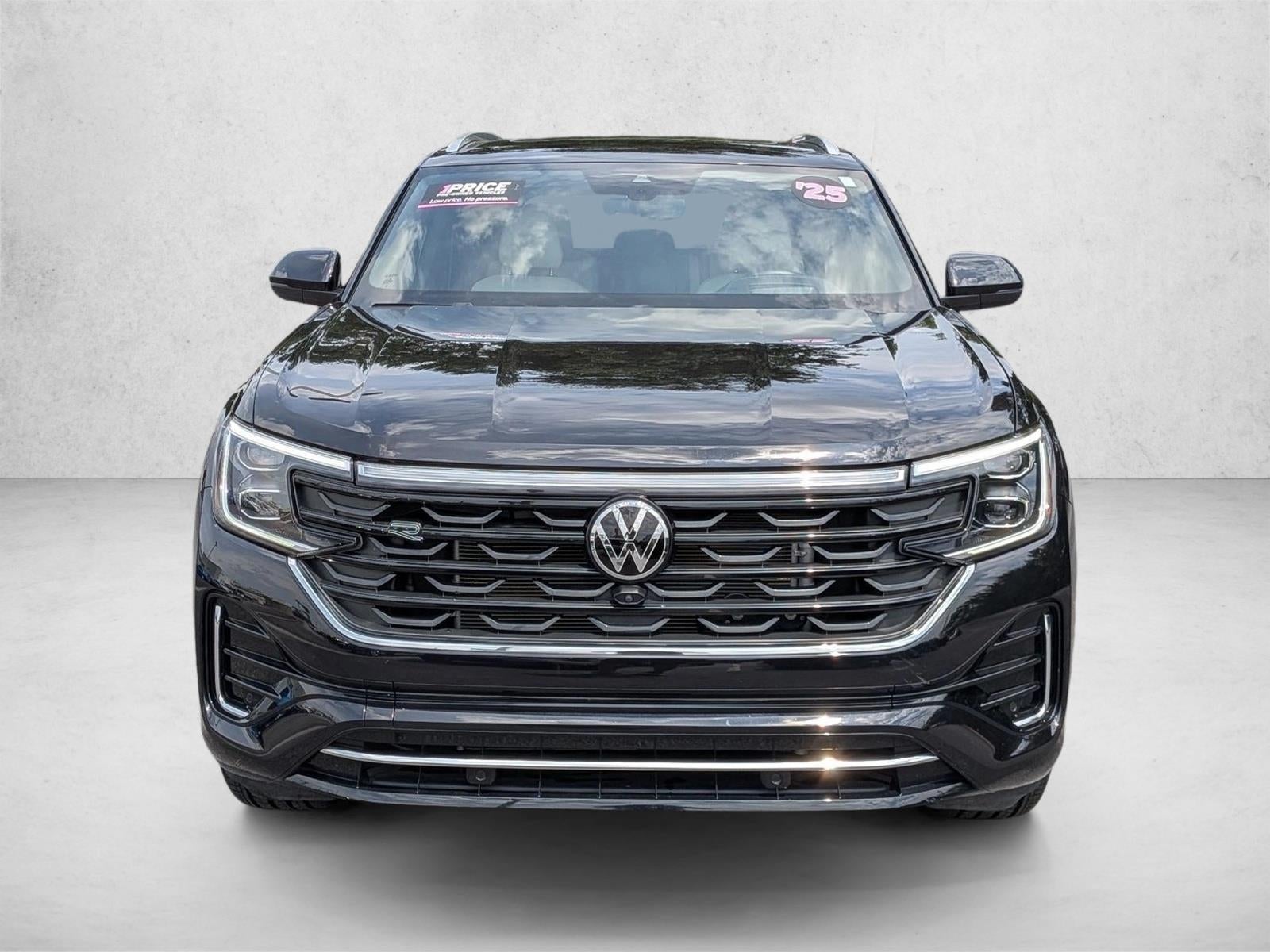2025 Volkswagen Atlas Cross Sport 2.0T SEL Premium R-Line 4MOTION