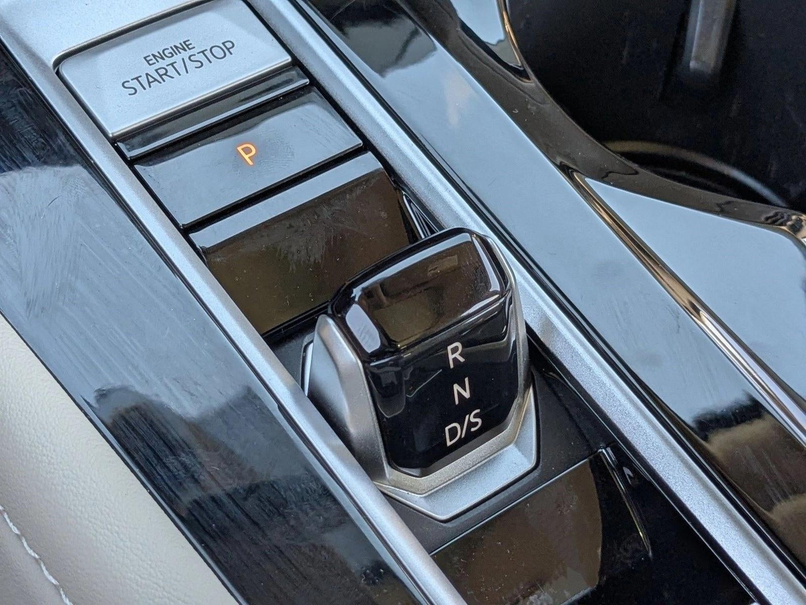 2025 Volkswagen Atlas 2.0T SEL Premium R-Line 4MOTION