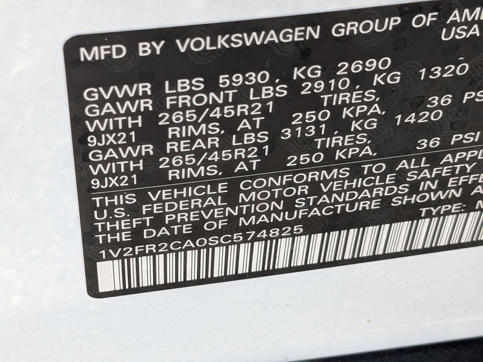 2025 Volkswagen Atlas 2.0T SEL Premium R-Line 4MOTION