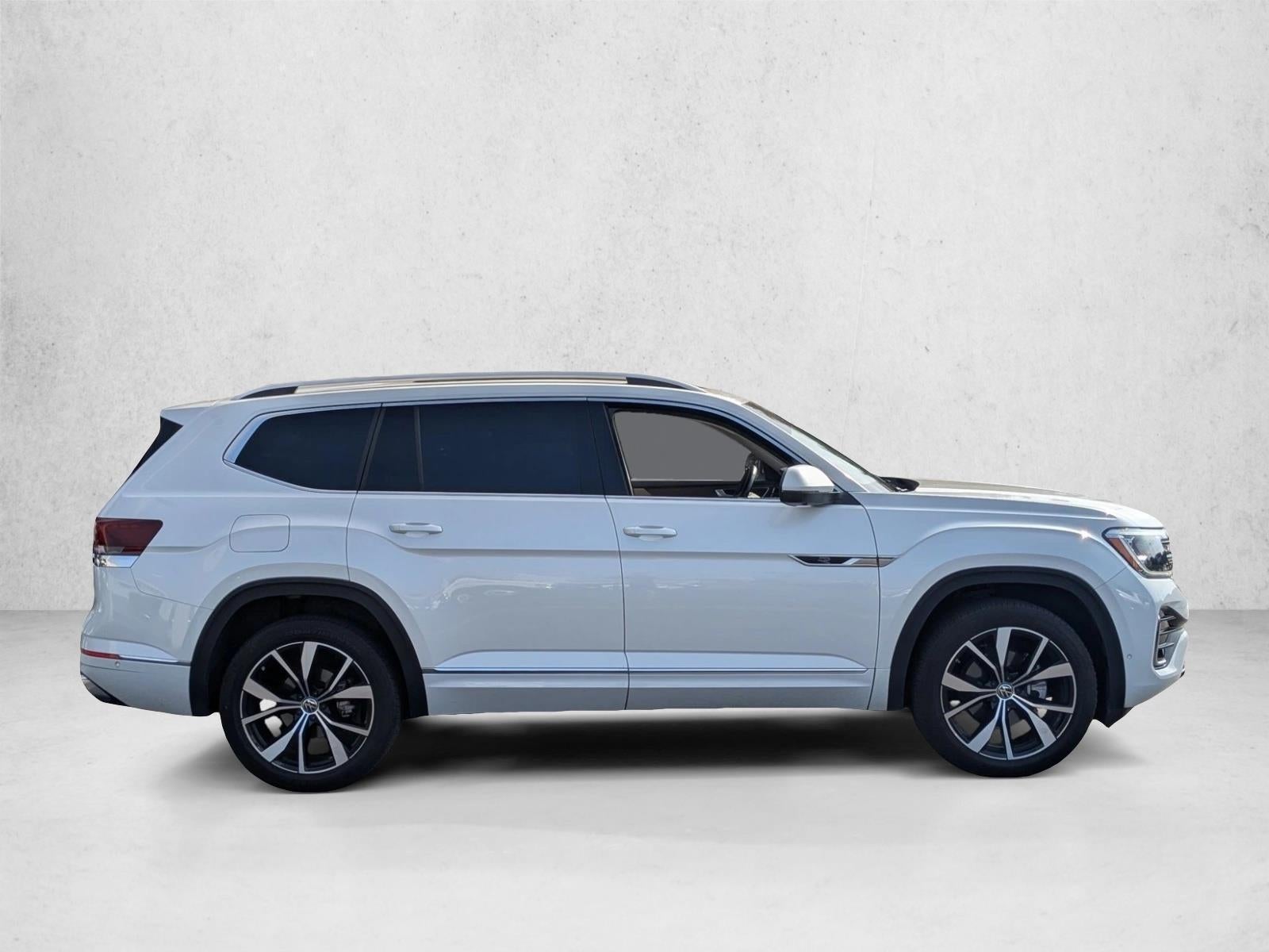 2024 Volkswagen Atlas 2.0T SEL Premium R-Line 4MOTION