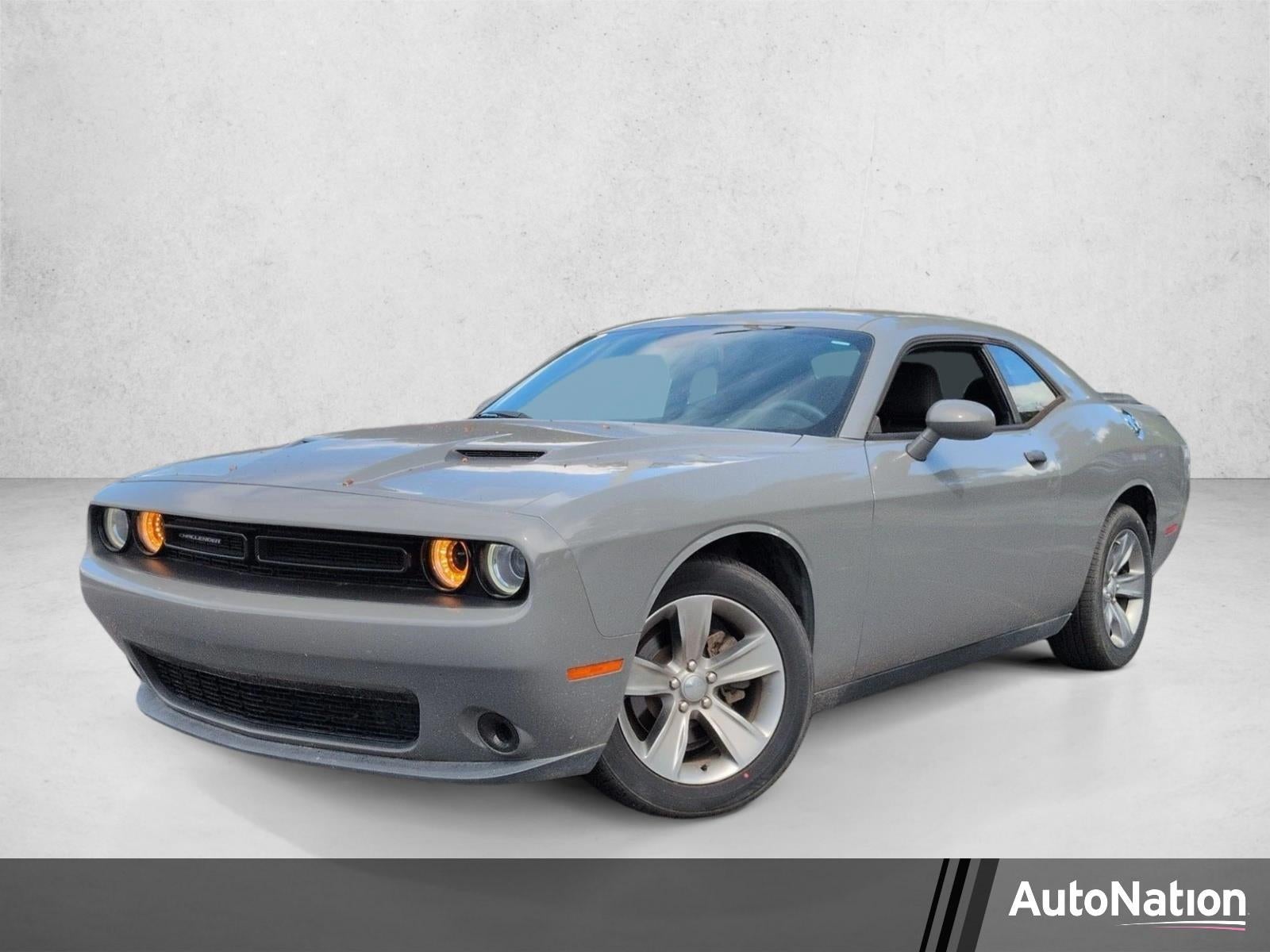 2019 Dodge Challenger SXT RWD