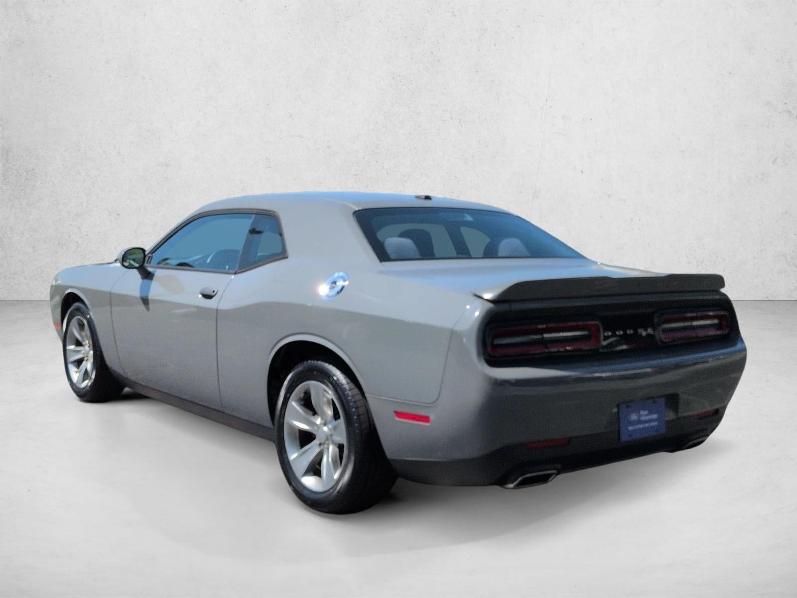2019 Dodge Challenger SXT RWD