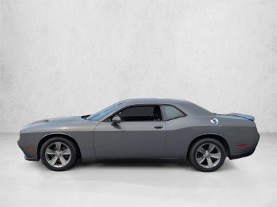 2019 Dodge Challenger SXT RWD
