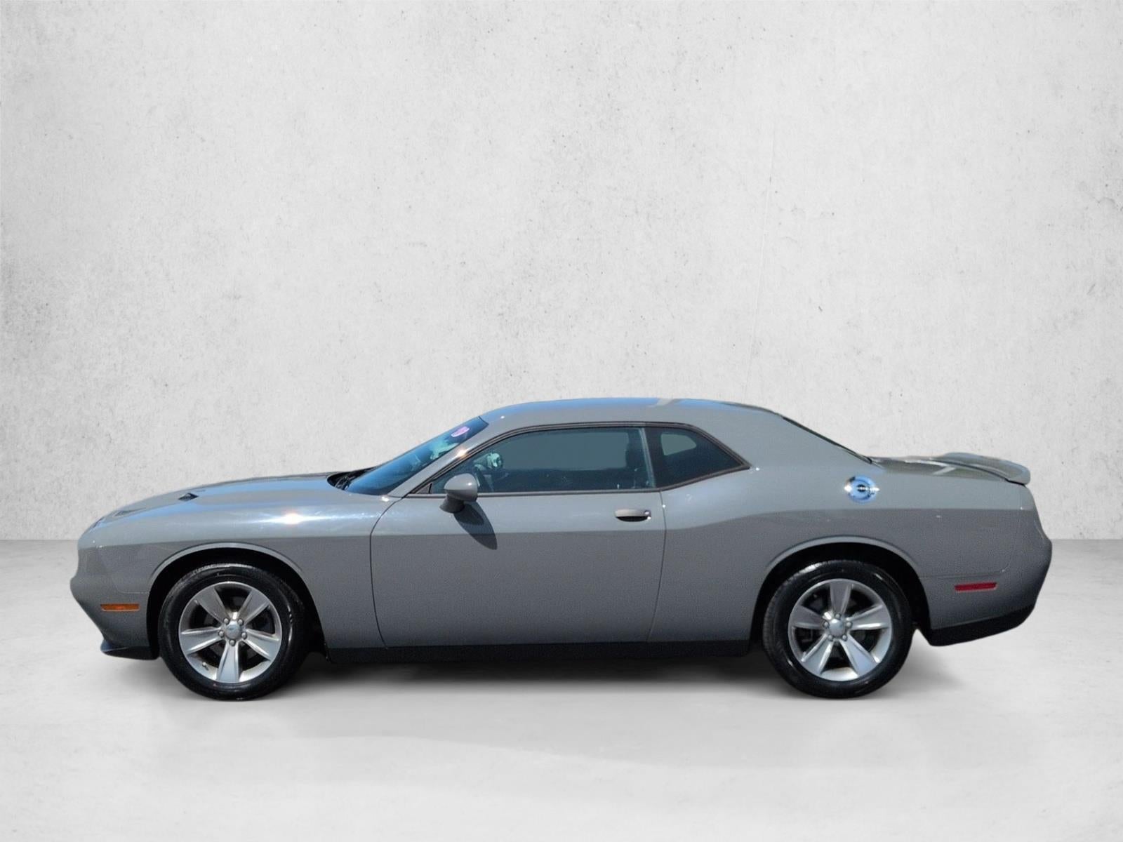 2019 Dodge Challenger SXT RWD