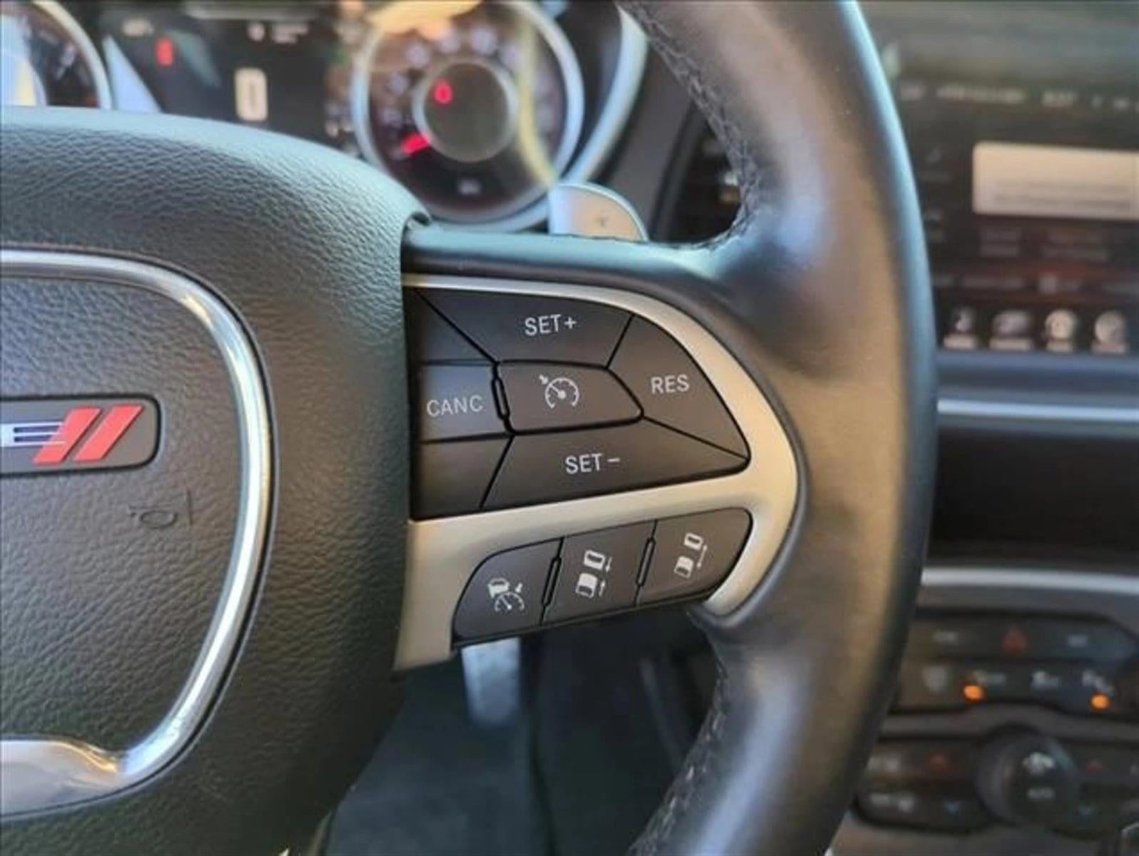 2015 Dodge Challenger 2dr Cpe R/T Scat Pack