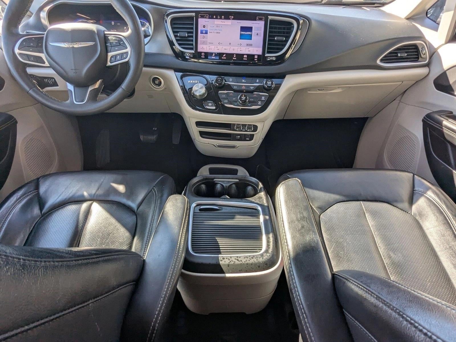 2022 Chrysler Pacifica Touring L FWD