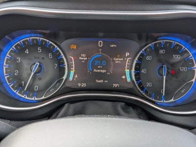 2020 Chrysler Pacifica Limited FWD