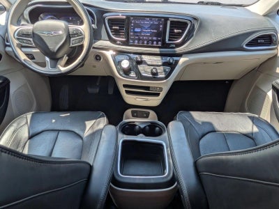2020 Chrysler Pacifica Limited FWD