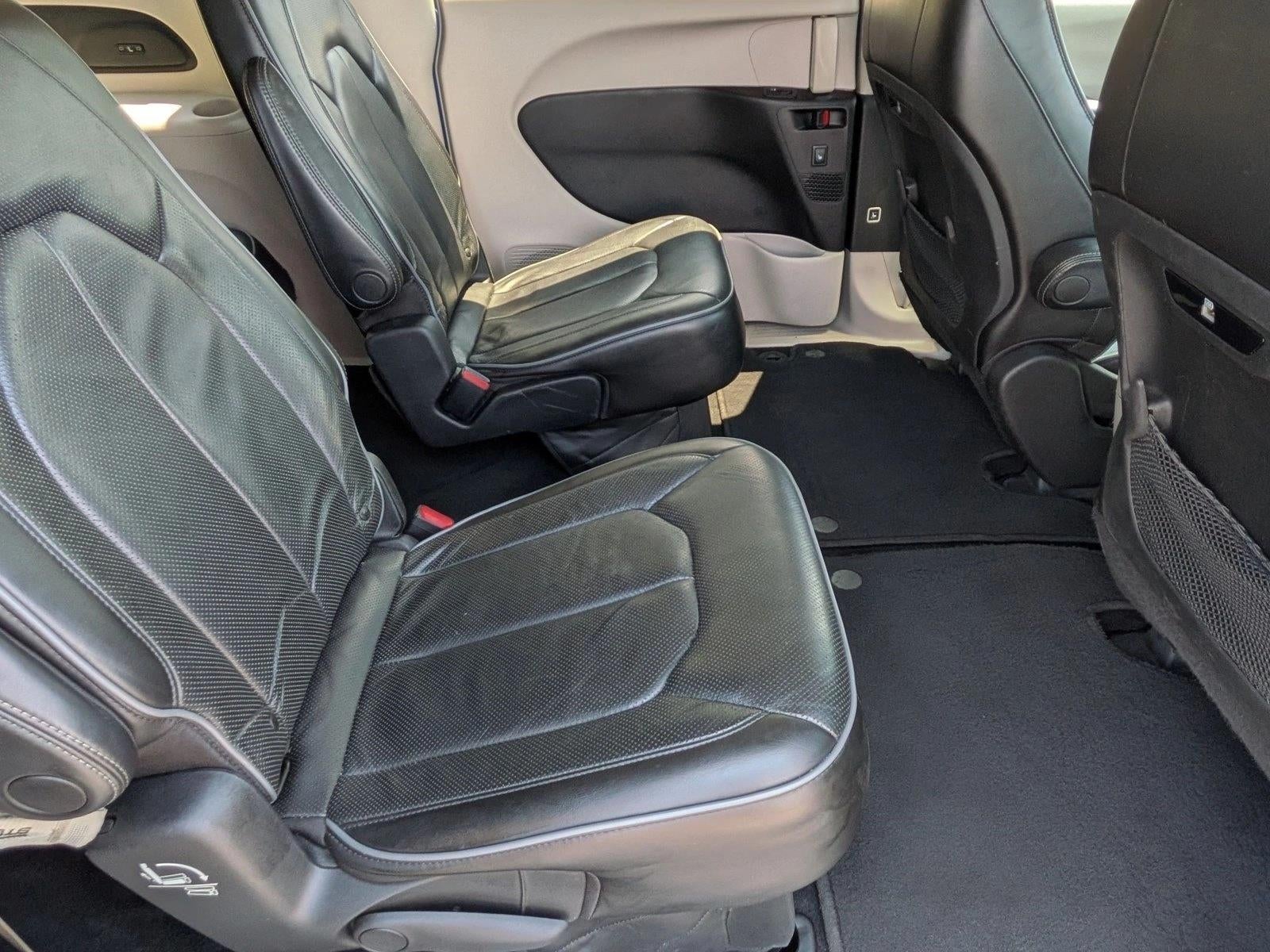2020 Chrysler Pacifica Limited FWD