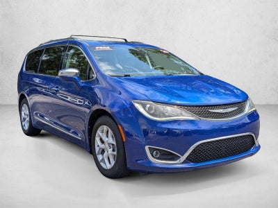 2020 Chrysler Pacifica Limited FWD