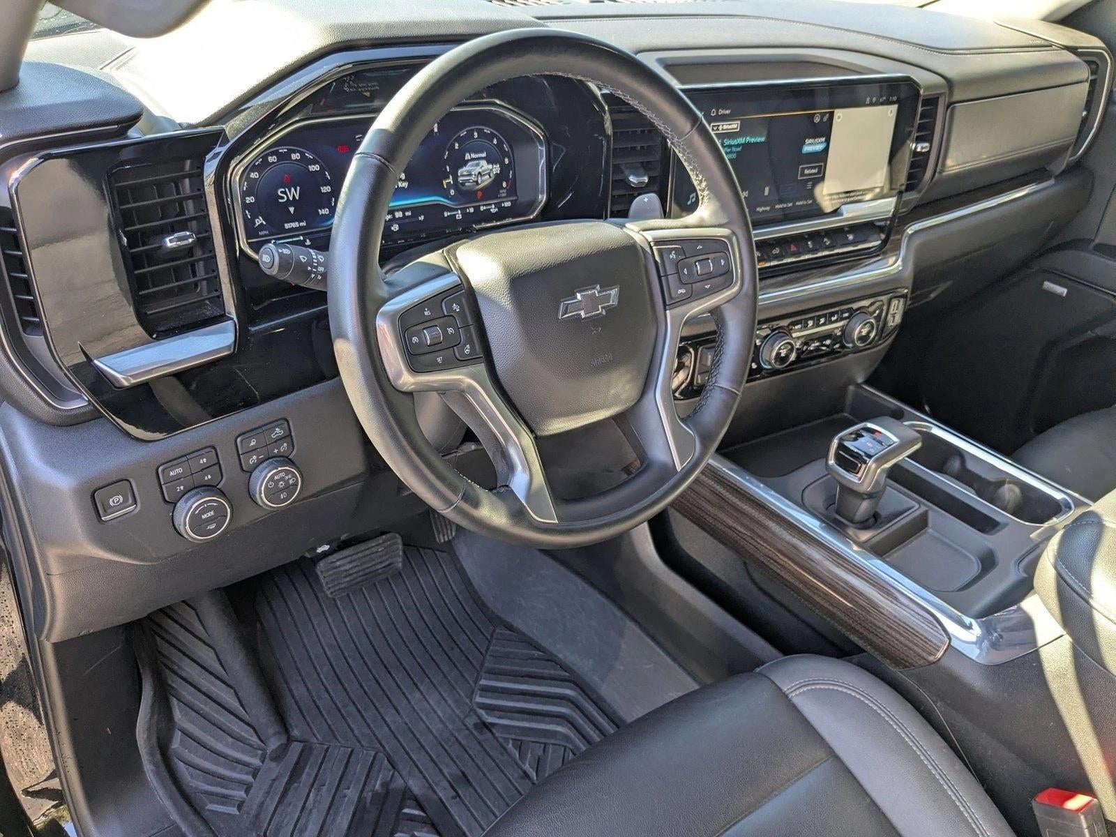 2023 Chevrolet Silverado 1500 Crew Cab Short Box 4-Wheel Drive RST