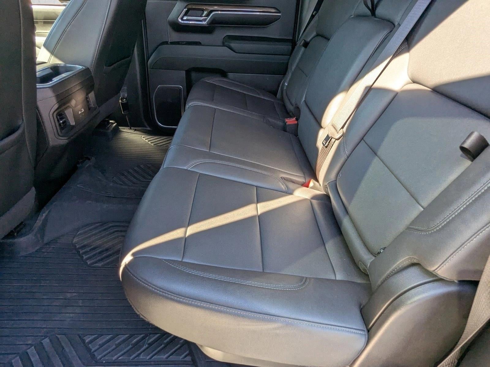 2023 Chevrolet Silverado 1500 Crew Cab Short Box 4-Wheel Drive RST