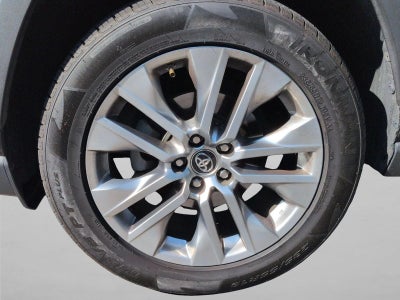 2019 Toyota RAV4 XLE Premium FWD (Natl)