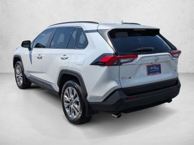 2025 Toyota RAV4 XLE Premium FWD (Natl)