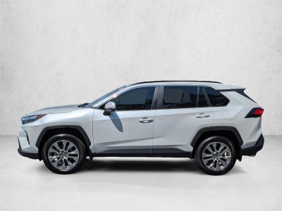 2025 Toyota RAV4 XLE Premium FWD (Natl)
