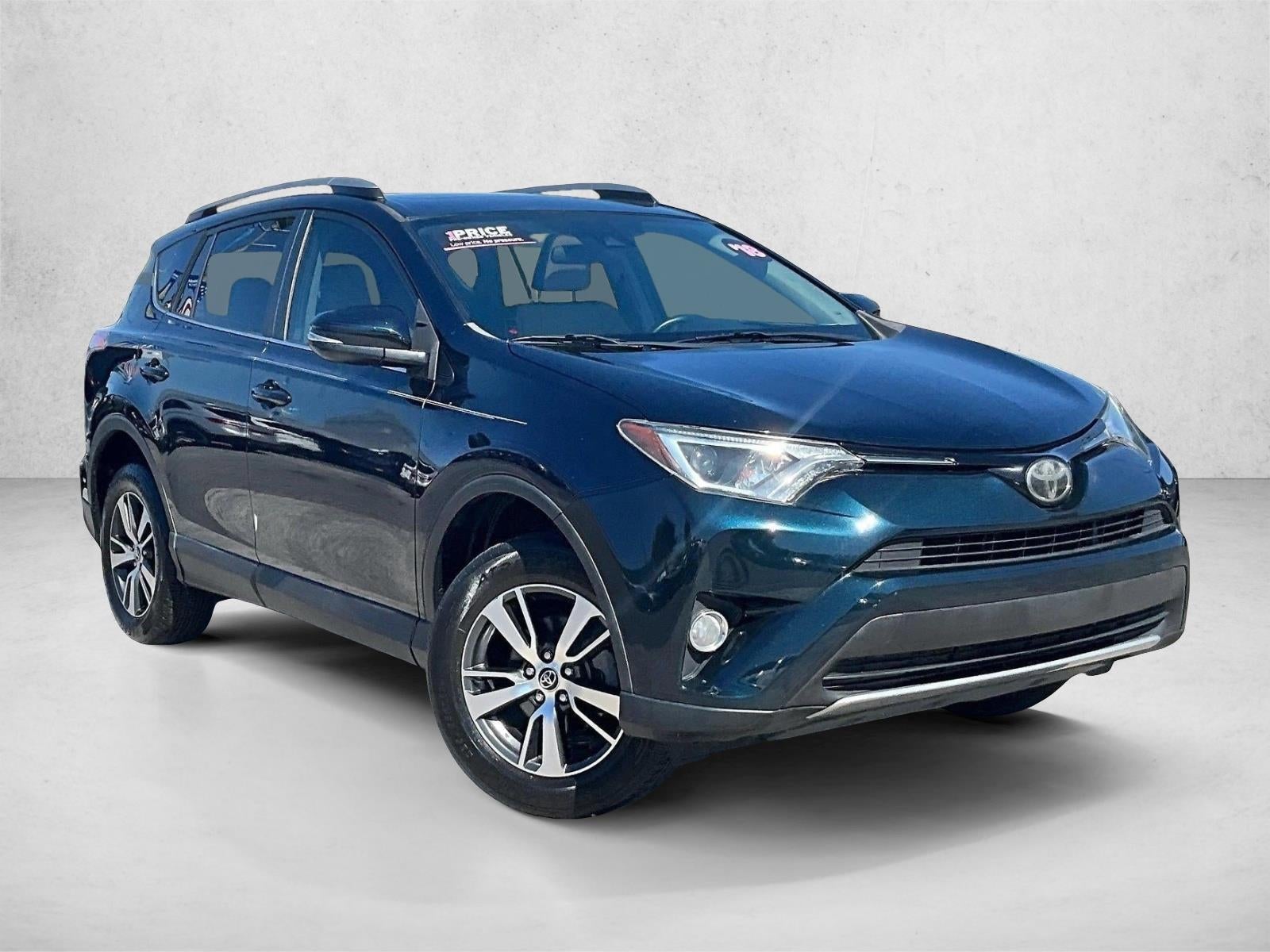 2018 Toyota RAV4 XLE FWD (GS)