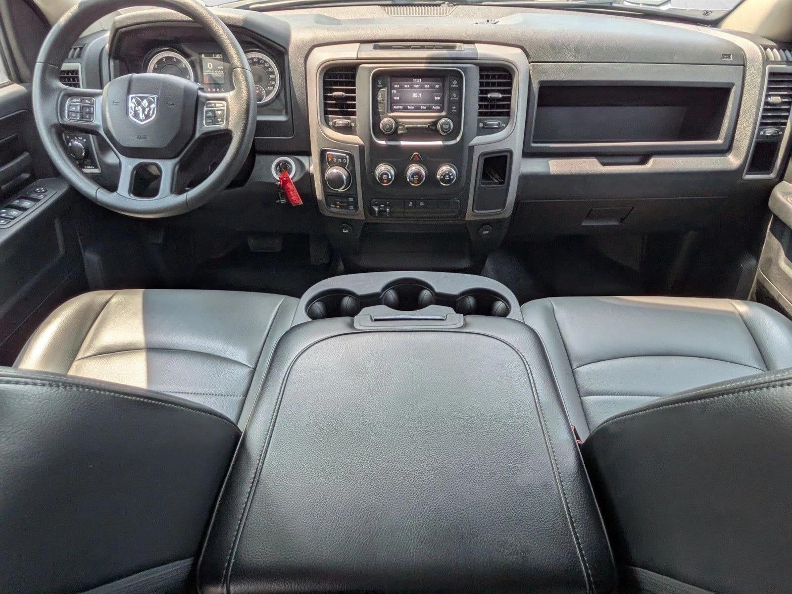 2023 RAM 1500 Classic Tradesman 4x4 Crew Cab 5'7" Box