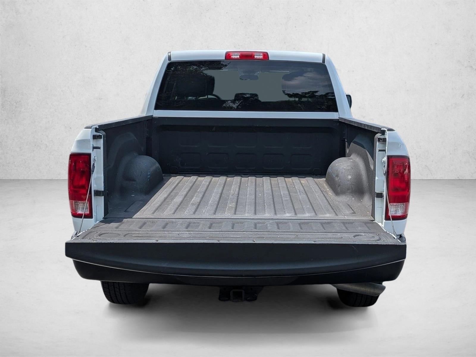 2023 RAM 1500 Classic Tradesman 4x4 Crew Cab 5'7" Box