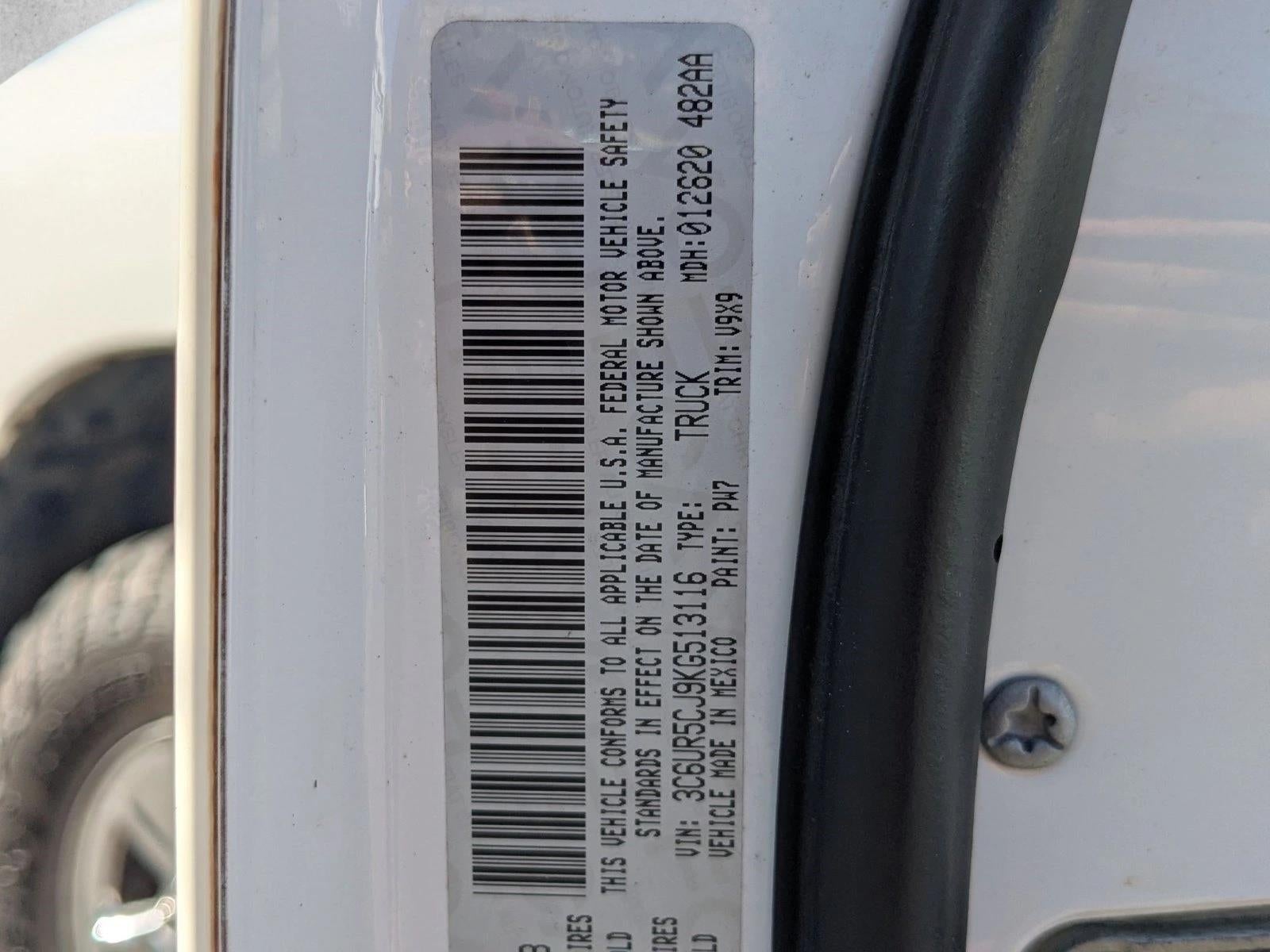 2019 RAM 2500 Tradesman 4x4 Crew Cab 6'4" Box