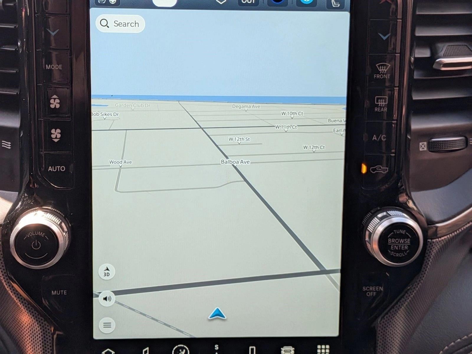 2022 RAM 2500 Limited 4x4 Mega Cab 6'4" Box