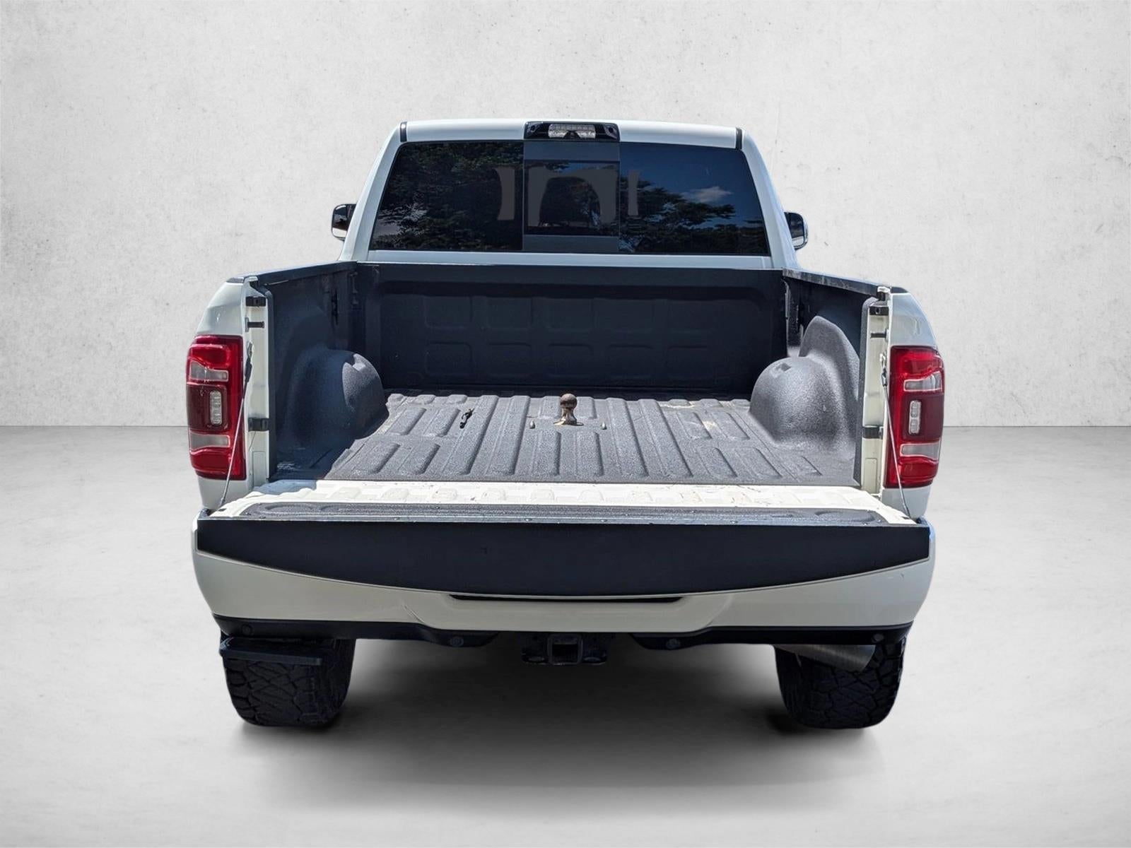 2022 RAM 2500 Limited 4x4 Mega Cab 6'4" Box