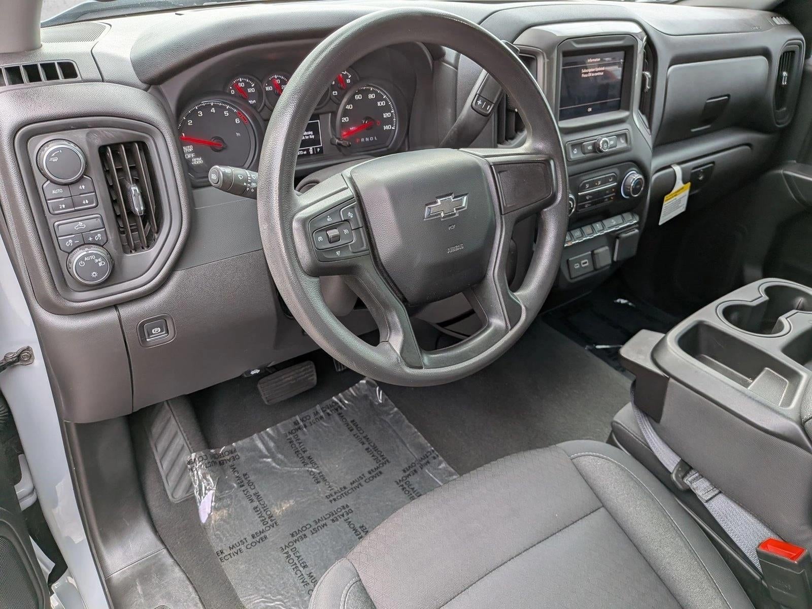 2024 Chevrolet Silverado 1500 Crew Cab Short Box 4-Wheel Drive Custom Trail Boss