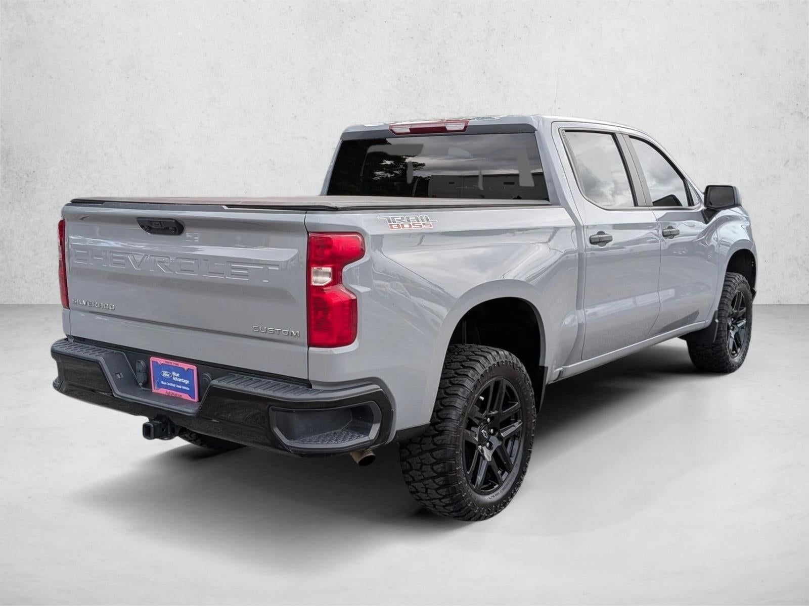 2024 Chevrolet Silverado 1500 Crew Cab Short Box 4-Wheel Drive Custom Trail Boss