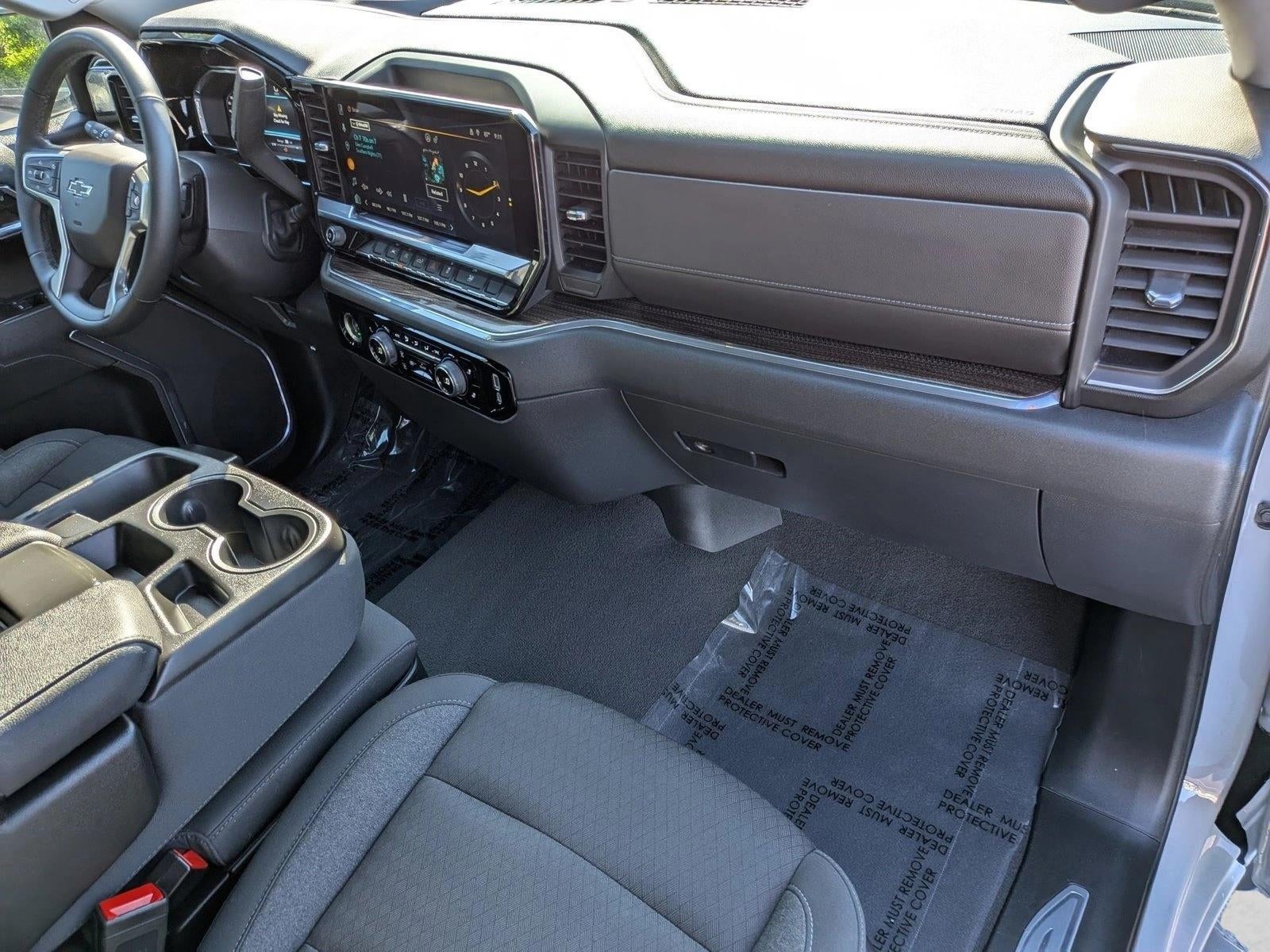 2024 Chevrolet Silverado 1500 Crew Cab Short Box 4-Wheel Drive RST