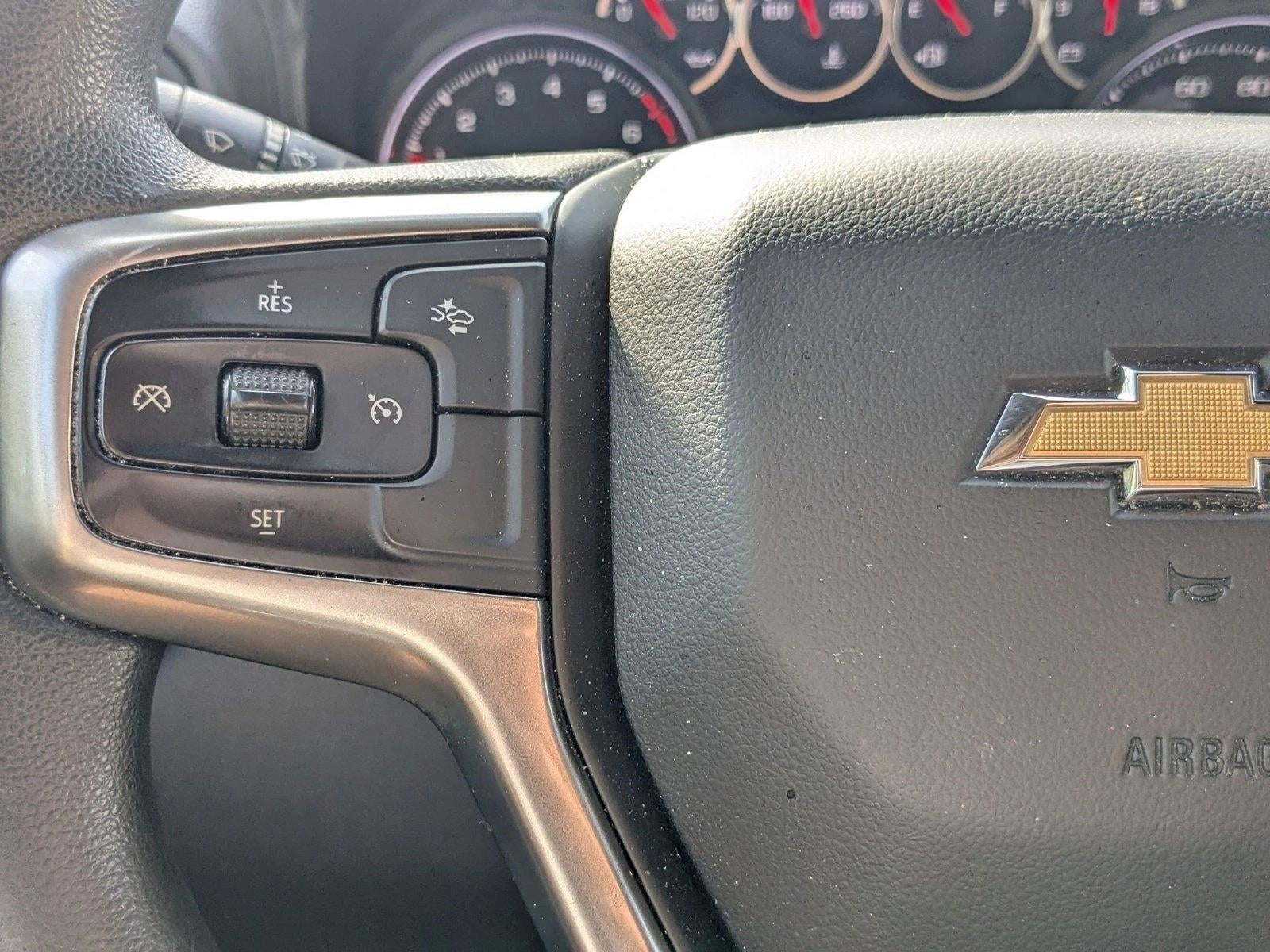 2021 Chevrolet Silverado 1500 Crew Cab Short Box 4-Wheel Drive Custom