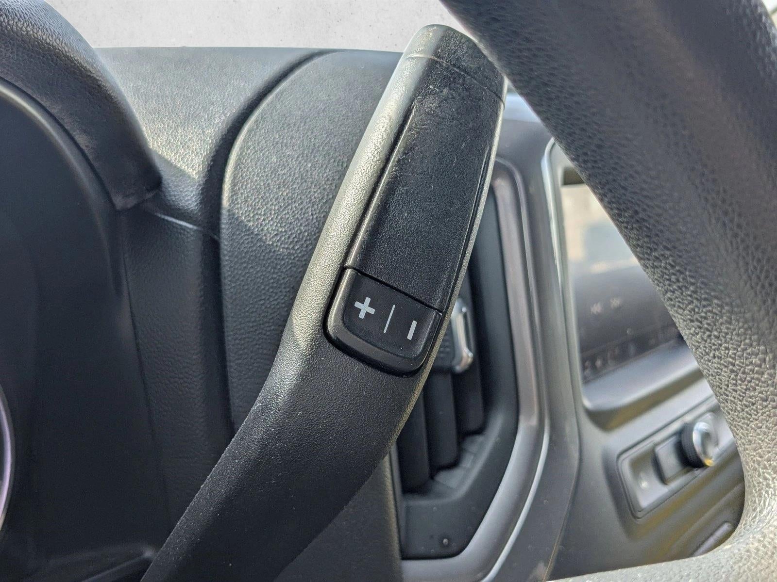 2021 Chevrolet Silverado 1500 Crew Cab Short Box 4-Wheel Drive Custom