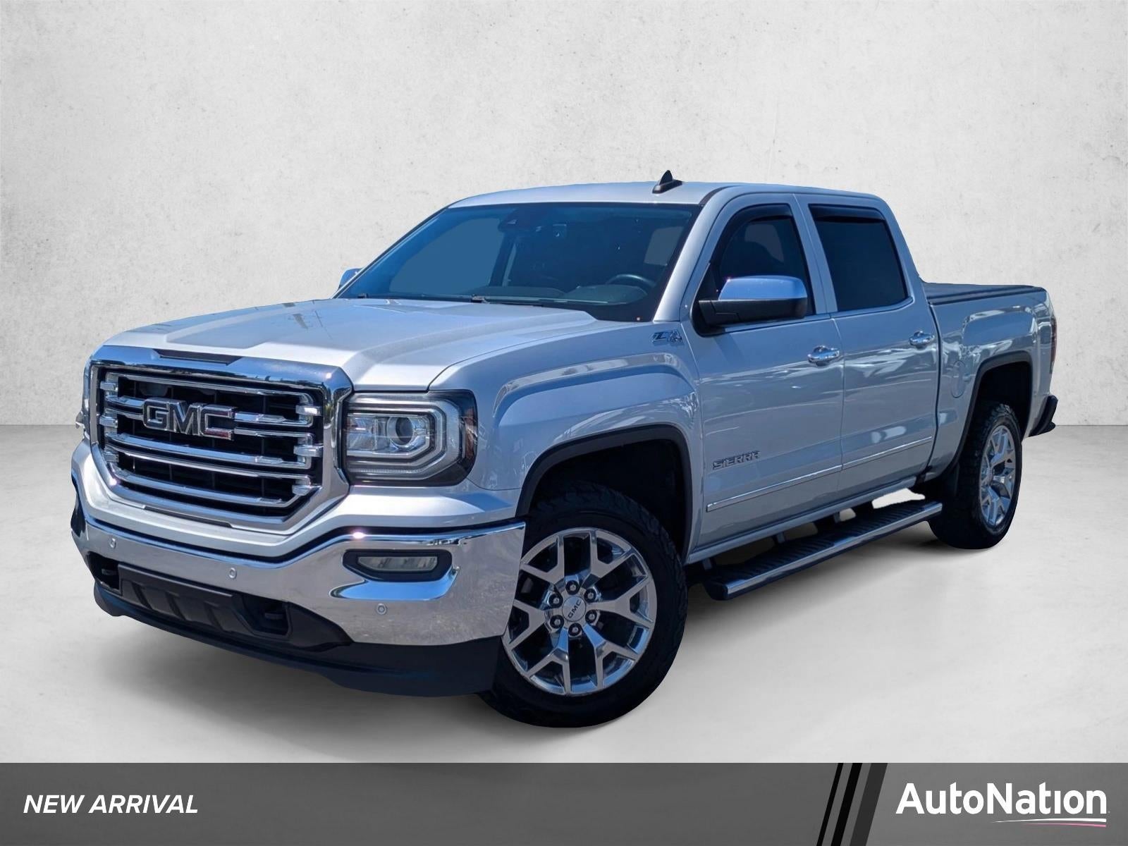 2017 GMC Sierra 1500 Crew Cab Short Box 4-Wheel Drive SLT