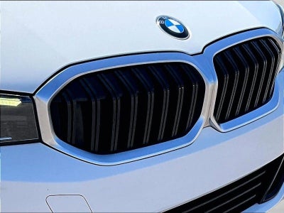2023 BMW 330i Sedan